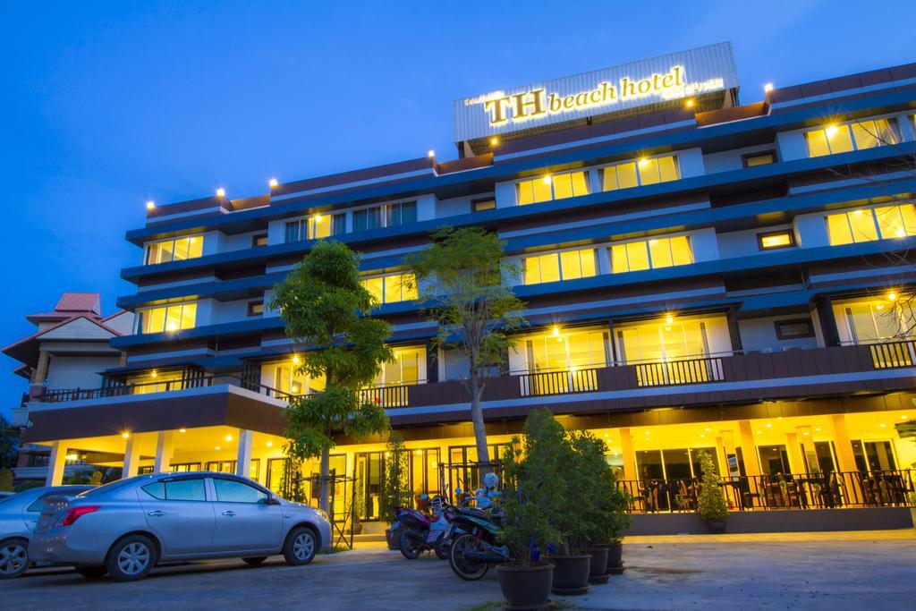 Th Beach Hotel Hua Hin Exterior foto